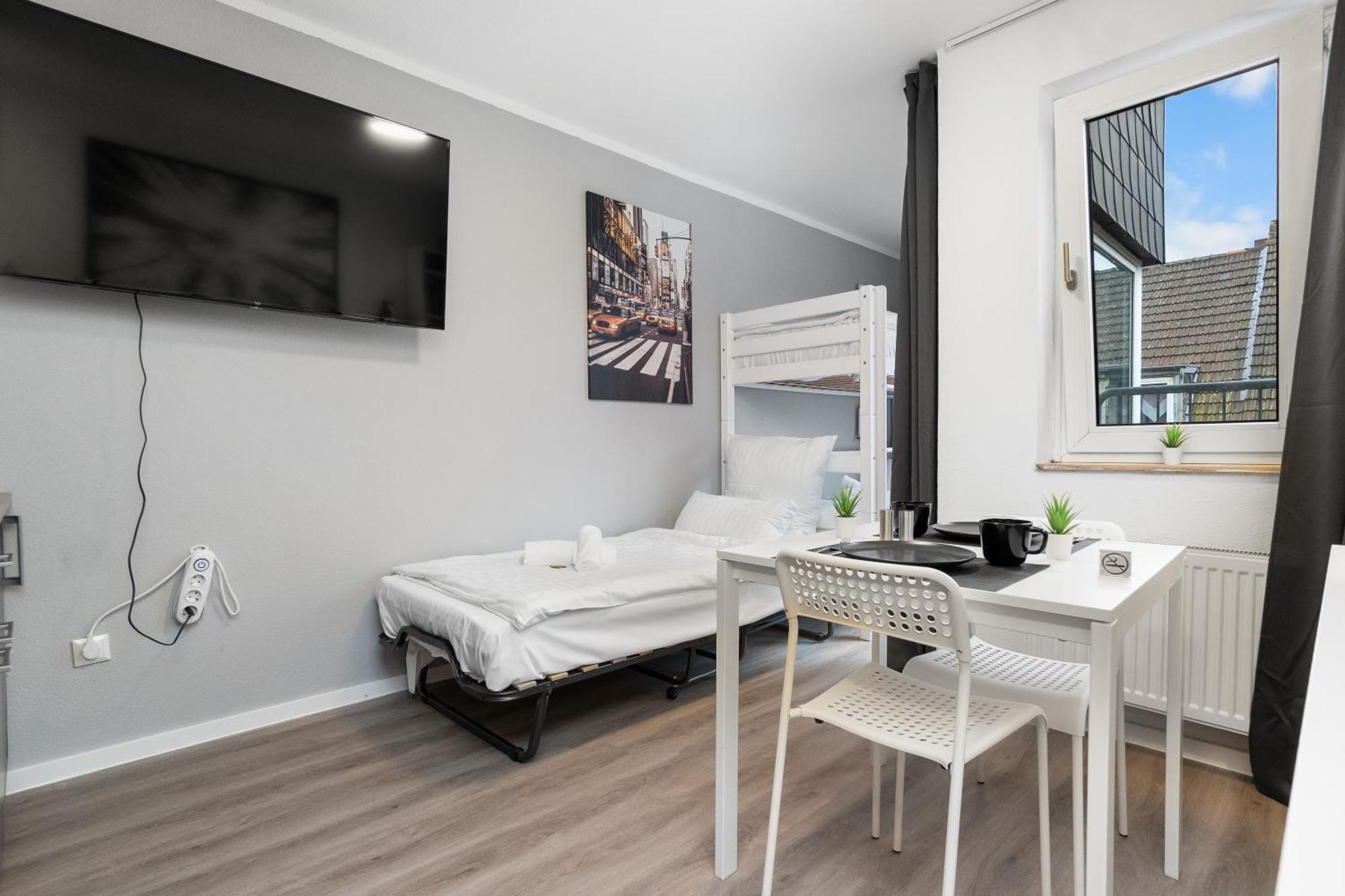 Messe, Monteure, Budget - Einfache Komfortable 2 Personen Wohnung Duisburg Eksteriør billede
