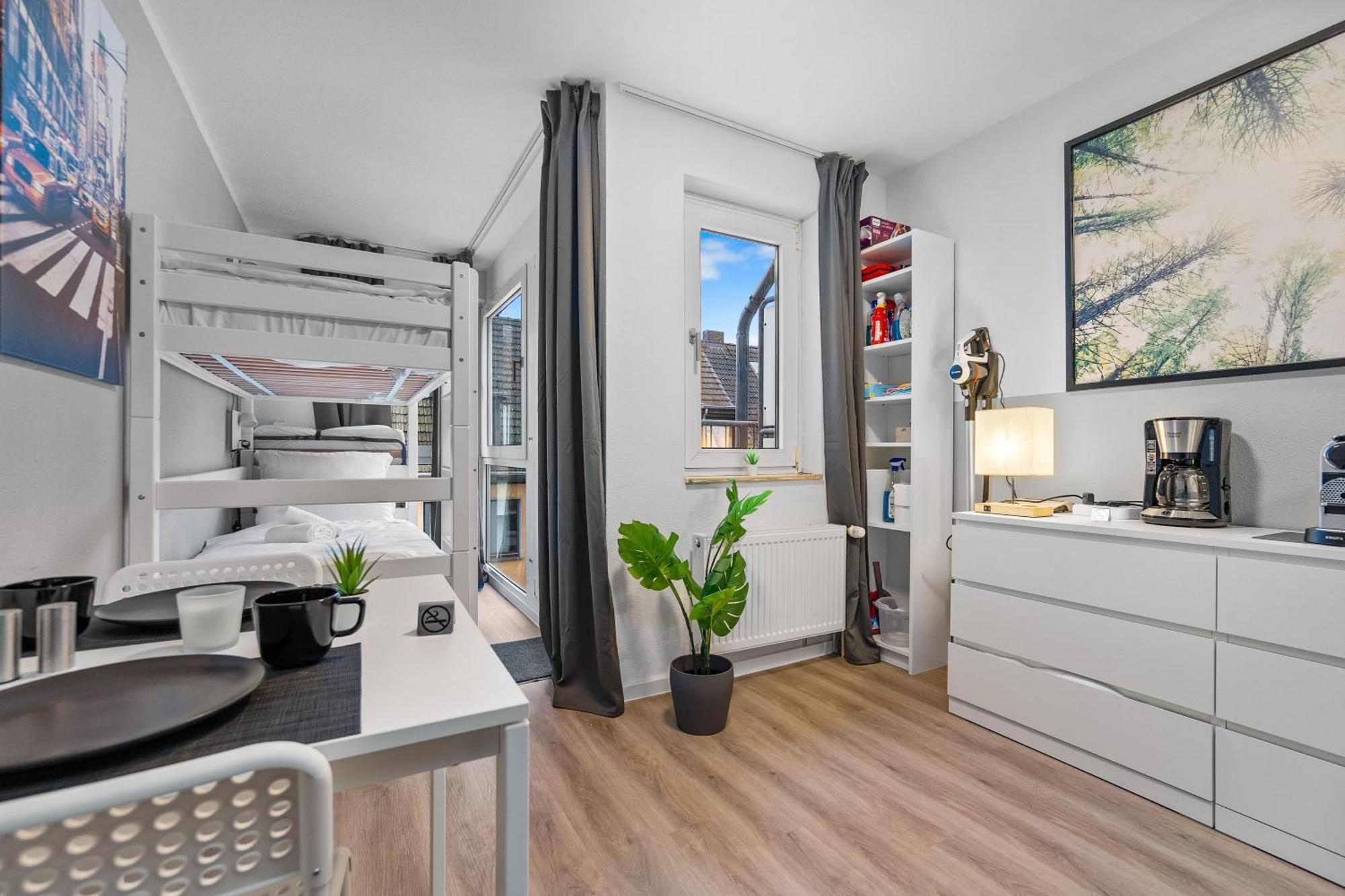 Messe, Monteure, Budget - Einfache Komfortable 2 Personen Wohnung Duisburg Eksteriør billede